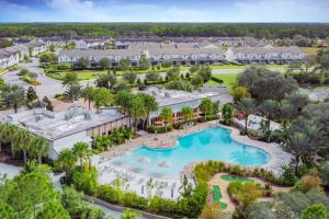 Modern and Luxurious Home Near Orlando Parks