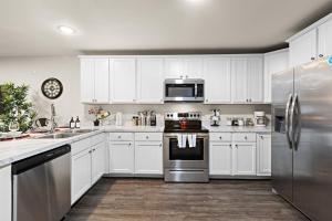 Family & Traveler Haven - NYC & NWK wfree parking