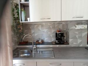 Orizzonte 5 Terre VIA XXIV MAGGIO 223- Partenza battelli 5 Terre