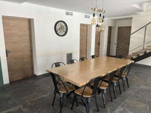 Villas Jolie villa avec piscine : photos des chambres