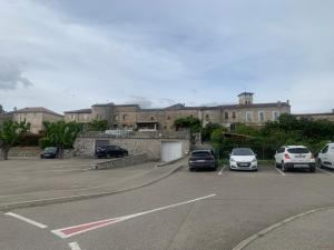 Maisons de vacances Ruoms Petite Maison 3* centre-village : photos des chambres