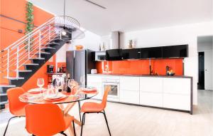 2 Bedroom Cozy Home In Santa Pola