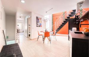 2 Bedroom Cozy Home In Santa Pola