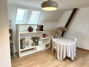 Maisons de vacances Comme une suite d hotel, 45M2 Chez Regine : photos des chambres