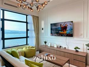 #10 Jesselton Quay City Pads Seaview by Zeluxo