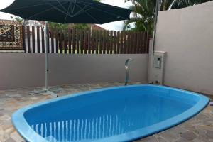 Casa com piscina e ar condicionado condicionado