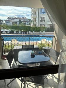 Pool apartment on the beach