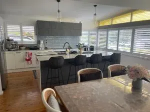 Shack Near The Beach - Matcham