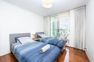 CBD Sydney - KING Suite Sussex St 2 Room 1 Parking