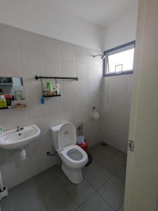 Halaman Homestay, Bandar Mahkota Banting