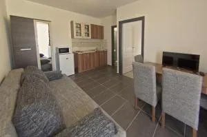 Luca Apartman - 肖普朗巴尔夫