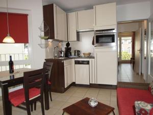 On the spa promenade