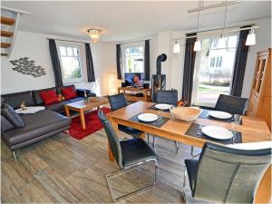 Johanna Comfortable holiday residence