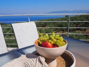 Lagoudis Comfortable holiday residence