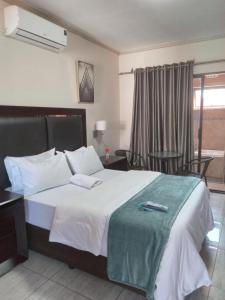 Whitehouse Lodge Benoni