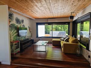 Villas Villa PAPAGAYO, piscine chauffee, jacuzzi & sauna : photos des chambres