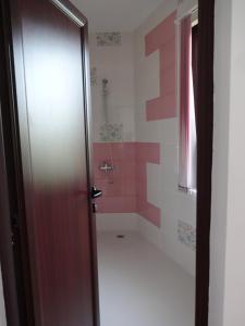 Deluxe Double Room (2 Adults + 1 Child) room in Guest House Nocturno