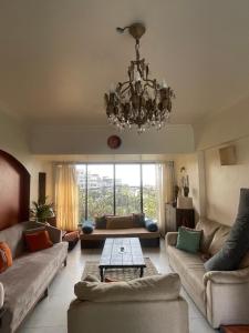 Eternal Sunshine Pod Room (Sea View Apartment)