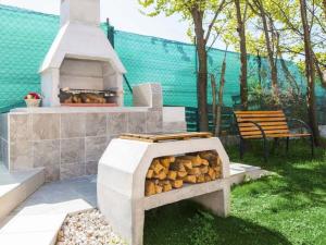 Villa Dina Comfortable holiday residence