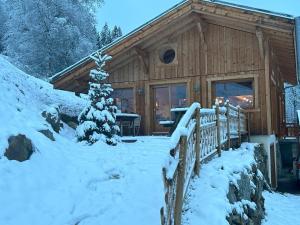 Chalet 3 chambres, 11 personnes près du domaine skiable, parking gratuit, Chez Pépé à Saint-Gervais