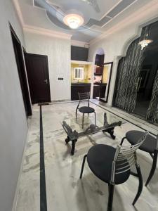 Spacious 2 BHK Home with Living and Dining Area