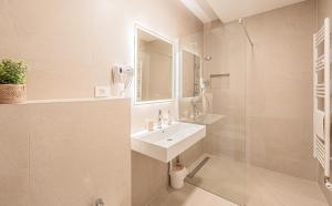 NEW 2024! Luxury Villa Carlotte with 11m pool