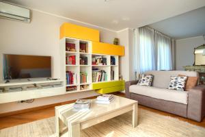 Villa Giovanna con terrazza panoramica, Jacuzzi e sauna