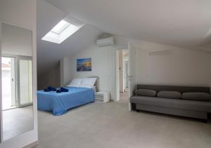 Villa "Baci sul Mare" Attico- Spiaggia privata