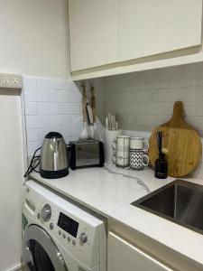 Relax in style: Modern Airbnb and Netflix