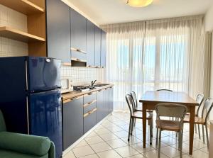 Villa Emy Fronte Mare-Carraro Immobiliare Jesolo-Family Apartments