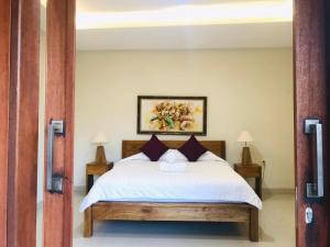 Londo Villa at Londo House