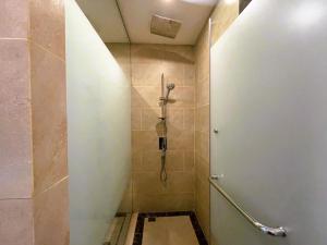 Espana (Pool Access) 1 Bedroom