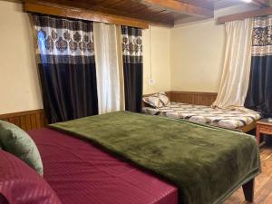 Namha Stay by Negi Wooden House