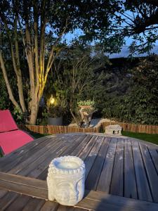 Maisons de vacances Mazet des Orchidees - Gite 4 personnes 50 m2 - Jardin, spa prive - independant - stationnement prive : photos des chambres
