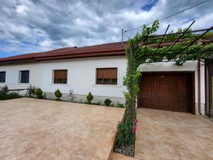 CASA DIN SAT