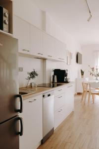 Osada Grzybowski Młyn apartamenty z dużym ogrodem KAISERÓWKA