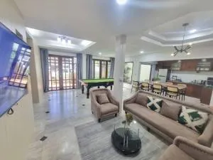 Cozy Villa 4 Bedrooms Patong,7mins. walk beach/10mns.Bangla Rd - Ban Dong Kham