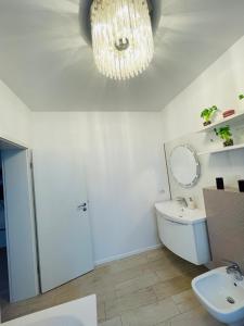 S & S Apartment 2 bedroom with Balcony & Terrace Dumbravita free Parking at location 2 spaces