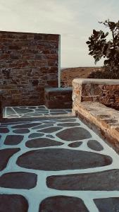 Traditional suites in Chora Kythnos #7