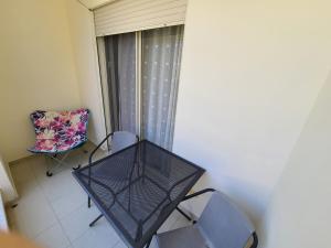 Boras Apartment in Golem Beach