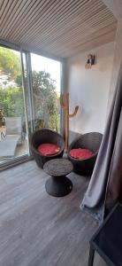 Appartements Studio confortable au calme proche du port et de la plage grande terrasse et parking residence le Grand Large : photos des chambres