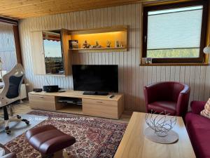 2-1 - Raum - Ferienappartements Dieter Hoffmann Freudenstadt-Kniebis beim Nationalpark