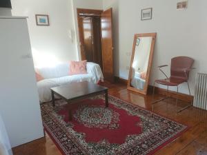 Quiet balcony flat in the heart of Camden Town