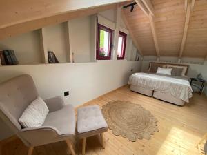 Robola Retreat Cottage