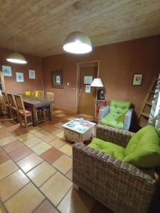 Maisons d'hotes Noyers du Soleil, Chambre d'hote avec petit dejeuner a proximite de Gap : photos des chambres