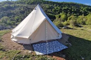 Tente Lodge type Tipi à 1H de Nice VOIE LACTEE - Bouyon