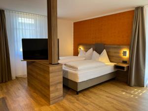 Double Room with Balcony room in WESTSIDE Hotel
