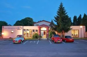 鲁斯之家酒店 - 讷沙托