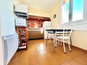 Appartements Vue imprenable, parking prive, lave-linge : photos des chambres
