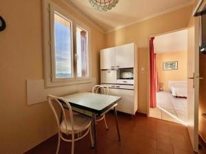 Appartements Vue imprenable, parking prive, lave-linge : photos des chambres